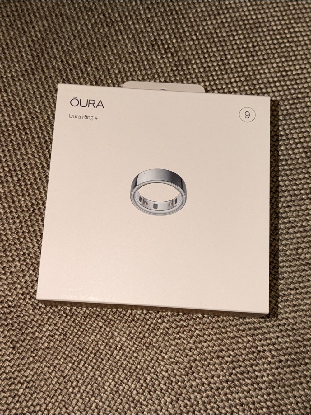 NWT/Sealed box OŪRA RING GEN 4 SIZE 9 SILVER